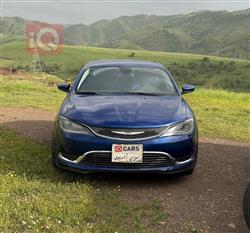 Chrysler 200
